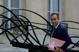 Lecornu pisa el acelerador para formar gobierno y aprobar un presupuesto para 2026