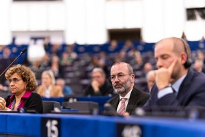 El Parlamento Europeo retrasa decisiones clave sobre el presupuesto plurianual de la UE