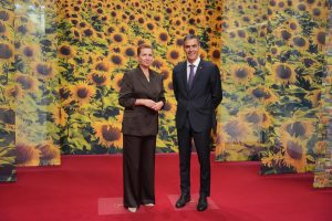 Sánchez alerta en Copenhague sobre la desinformación y la inseguridad climática como amenazas crecientes para la seguridad europea