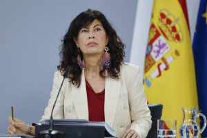 España pide abrir el debate sobre el blindaje del aborto también en Europa para garantizarlo en la Carta Europea de Derechos