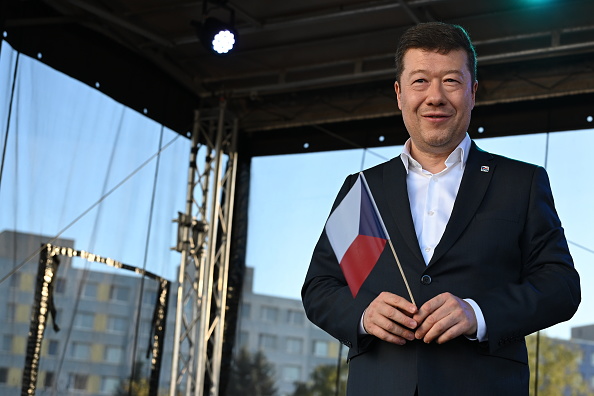 El ultraderechista Tomio Okamura preside el parlamento checo desde el miércoles 5 de noviembre.