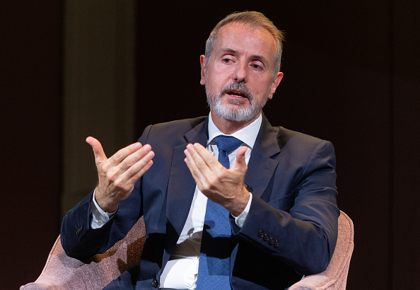 Murtra observa con «satisfacción» un «giro» de la Comisión Europea a una postura más proclive a las fusiones