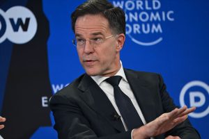 Ucrania se mantiene como la máxima prioridad de la OTAN, al margen de la crisis por Groenlandia, según Rutte