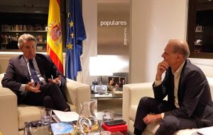 Feijóo defiende una Venezuela "sin represión y con una transición democrática" con Edmundo González y María Corina Machado