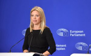 Grecia, sacudida por la entrada en política de la madre de una víctima del gran accidente ferroviario