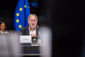 El pacto comercial UE-EE.UU. se somete a votación este jueves en la Eurocámara tras meses de estancamiento