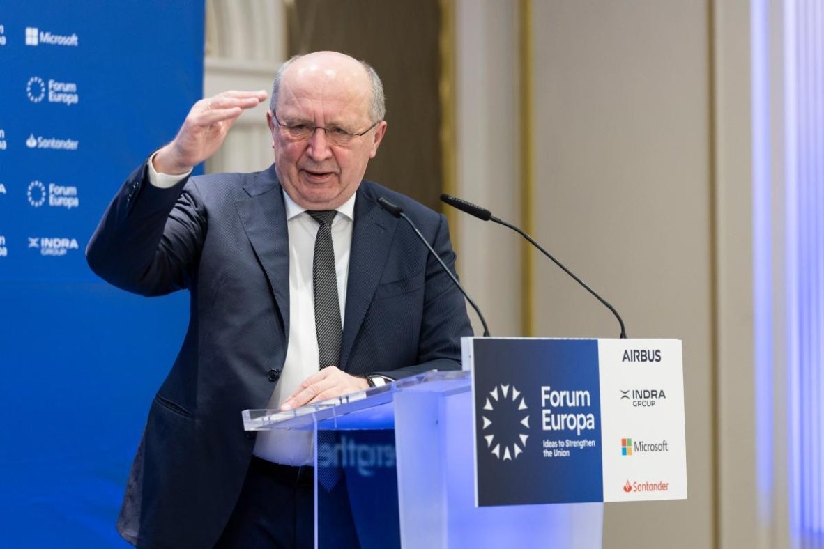 Bruselas sopesa crear reservas de munición para impulsar la industria europea de defensa, asegura Kubilius