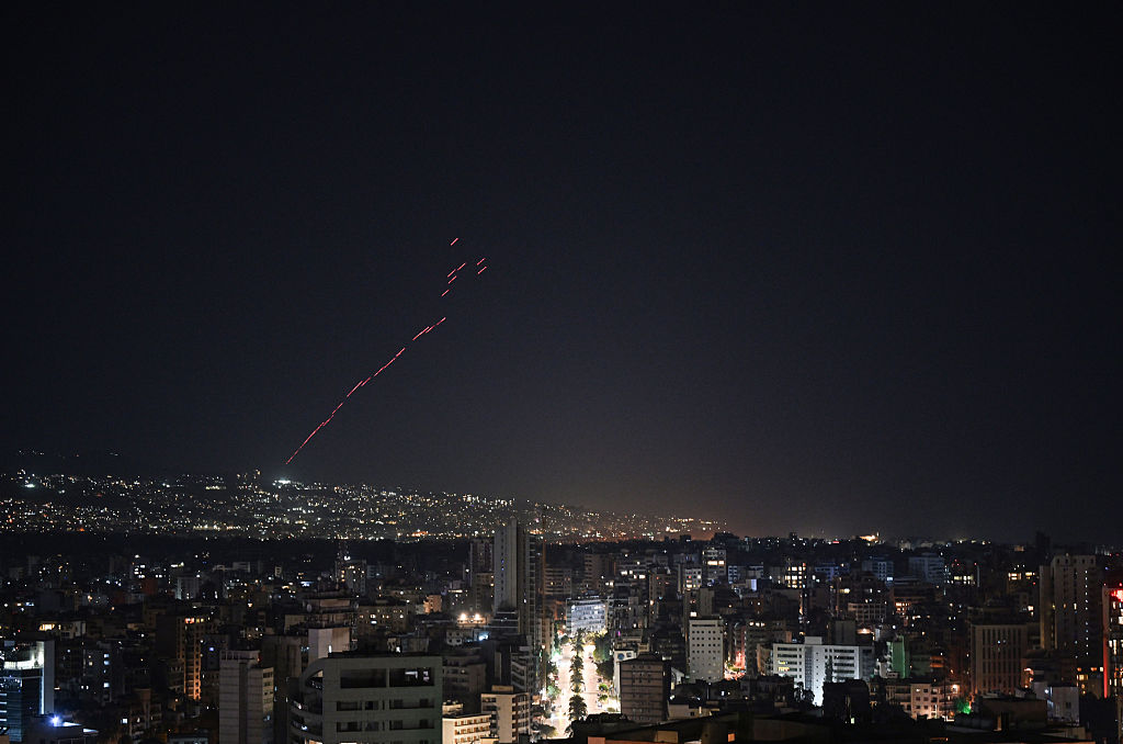 Entra en vigor el alto el fuego de diez días entre Israel y el Líbano