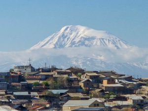 Armenia se acerca a Occidente tras alcanzar acuerdos con la UE en las históricas cumbres de Ereván