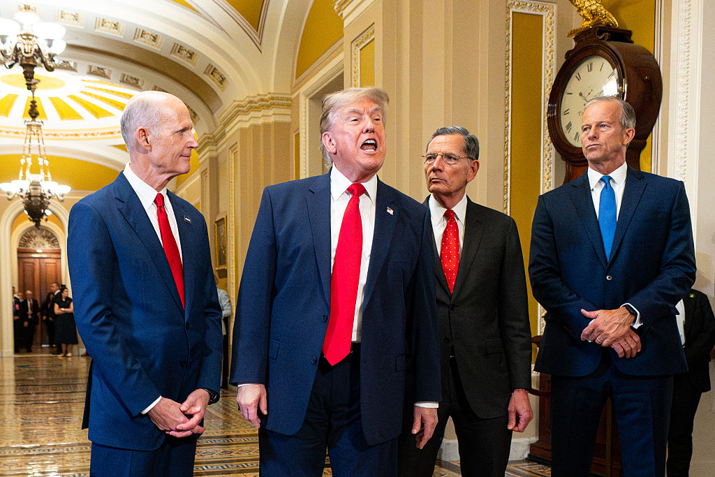 Trump amenaza con aplicar un arancel del 100 % a los países de la UE por el impuesto digital