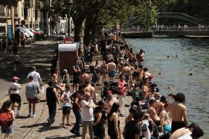 Europa se resiente ante una ola de calor sin precedentes, mientras se disparan las ventas de aire acondicionado