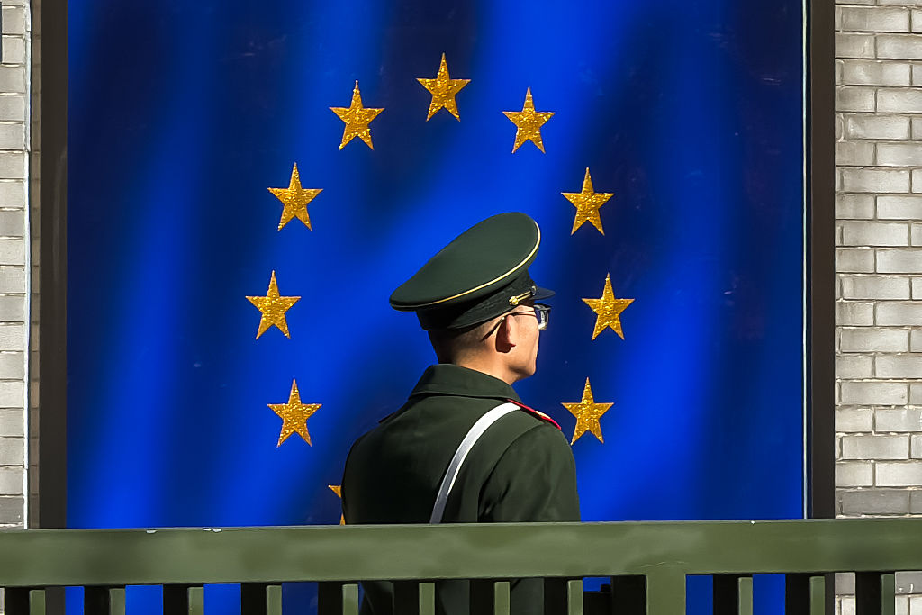 La UE mantiene las medidas comerciales contra China mientras el déficit alcanza un máximo histórico
