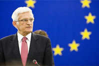 Buzek est prêt à déterminer l’agenda de l’UE et à affronter l’inattendu [FR]