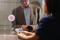 bank_people_02.jpg