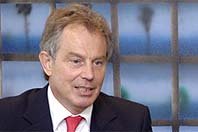 Des voix s’élèvent contre la candidature de M. Blair à la présidence de l’UE 