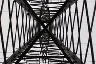 pylon_iron_lines_sxc.jpg