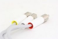video_cable_plug_1_sxc_thesaint.jpg
