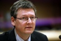 László Andor salue le souhait de l’Allemagne d’augmenter les salaires
