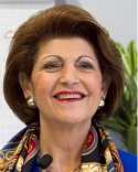 Androulla Vassiliou : « Je suis choquée » par le montant des frais de transfert au football