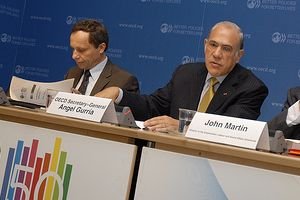 Après S&P, l'OCDE met la pression sur le modèle français