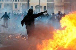 La journée de mobilisation des Indignés révèle le malaise italien