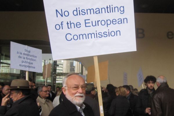 Les fonctionnaires de l’UE aux prises avec « un problème d’image »