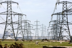 Proposition sur les permis de construire des réseaux électriques : les Vingt-Sept montrent les crocs