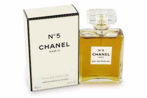 Les risques d’allergies ne suffisent pas pour interdire des parfums de luxe