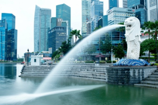 L’UE et Singapour concluent un accord de libre-échange