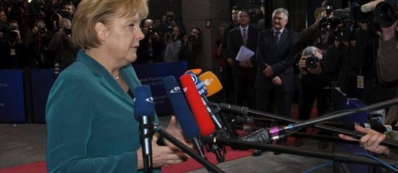 Merkel conditionne l’avenir de l’Europe au succès du plan grec