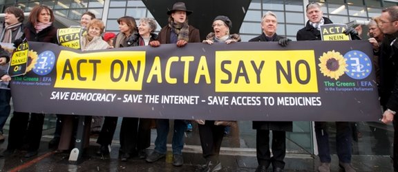 Acta n’attend plus que le coup de grâce