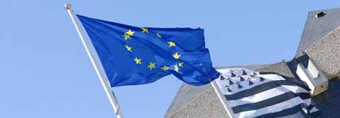 Fonds européens : une circulaire précise le périmètre du transfert aux régions