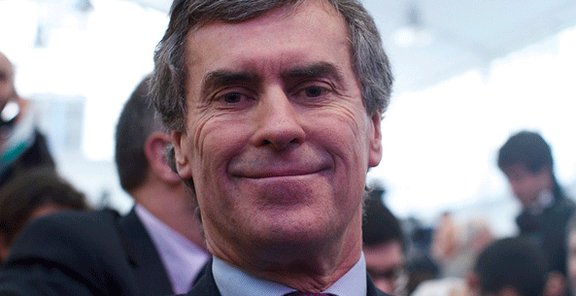 Cahuzac : la presse internationale souligne l'effet dévastateur pour Hollande