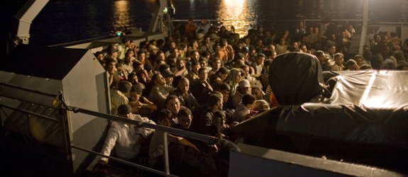 Des ONG relativisent l’arrivée de nombreux immigrés en Italie