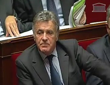 Retraite bruxelloise pour Jean Roatta