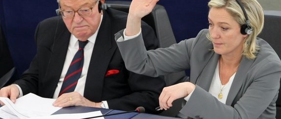Marine Le Pen tend la main à la Wallonie