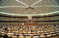 Les centristes s'interrogent sur leur place au Parlement européen