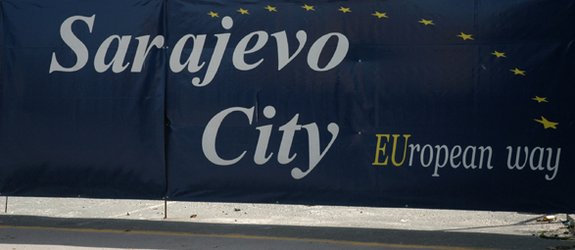 En proie aux doutes, l’UE tente de rassurer les Balkans