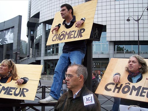 Le chômage baisse légèrement en zone euro