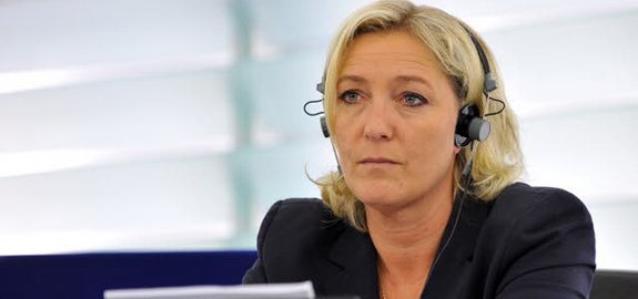 Le Parlement européen lève l’immunité de Marine Le Pen 