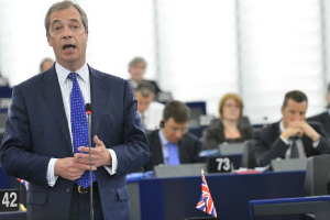 La guerre des clans couve chez les eurosceptiques