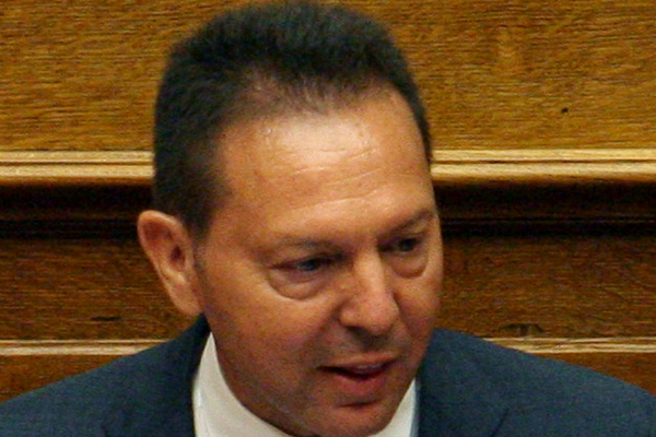 Le ministre grec des finances prévoit croissance et excédent budgétaire 