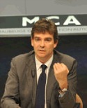 Arnaud Montebourg : augmenter les impôts et attendre que la crise passe n'a jamais marché