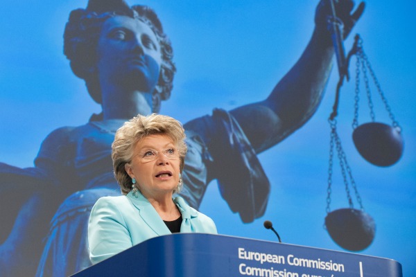 Bruxelles contre l'offensive britannique sur la circulation des travailleurs