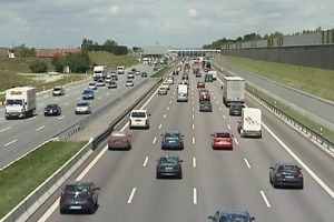 Le projet de taxe pour les conducteurs étrangers fait débat en Allemagne