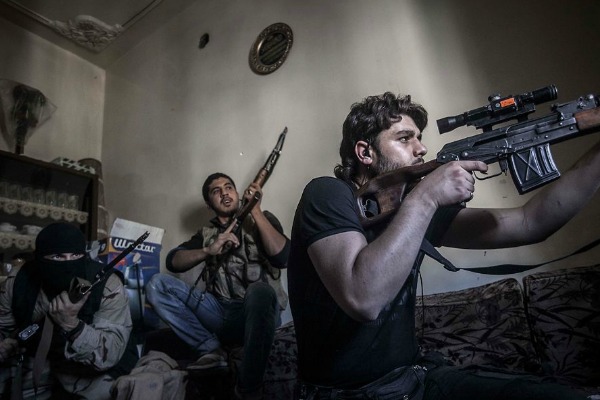 Les jeunes djihadistes européens préoccupent Bruxelles