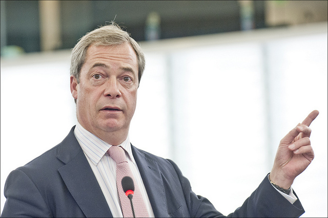 UKIP compare l'UE aux nazis