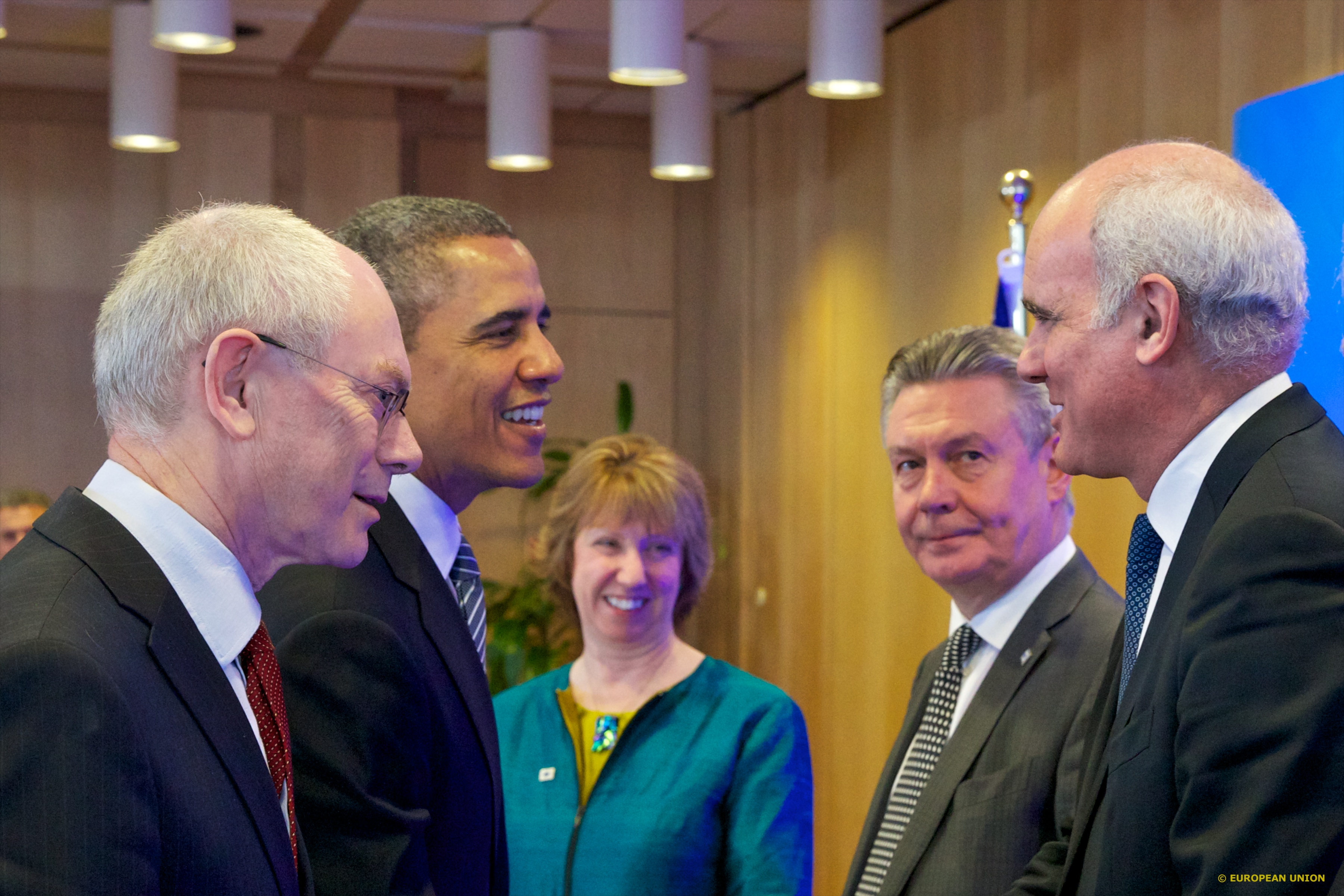 Obama meets decision makers at the EU-US summit in March. [Council of the European Union]
