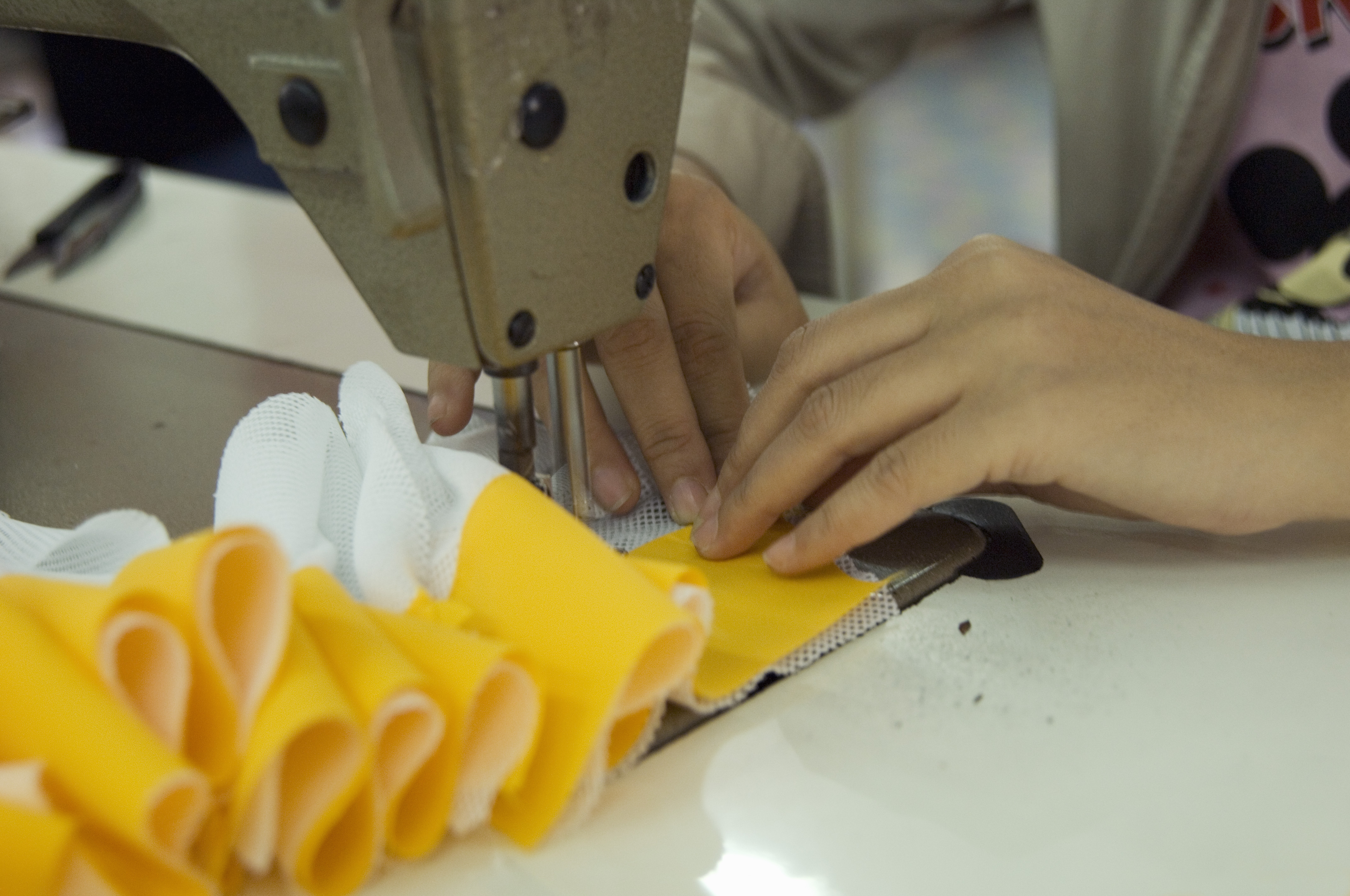 Les travailleurs du textile sont moins payés en Europe de l’Est qu'en Chine