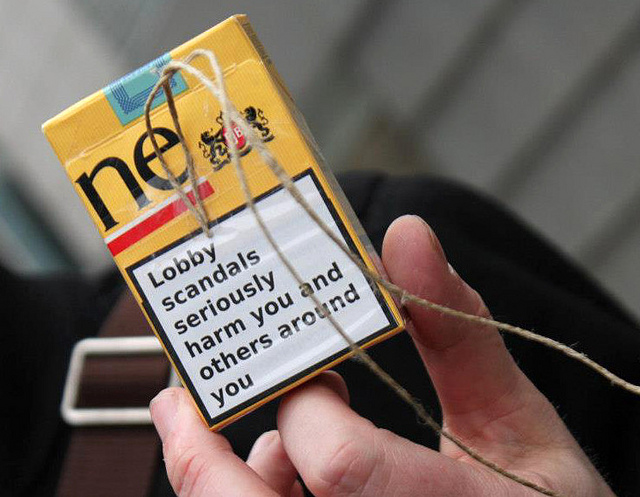 Les liaisons dangereuses entre Bruxelles et les cigarettiers inquiètent